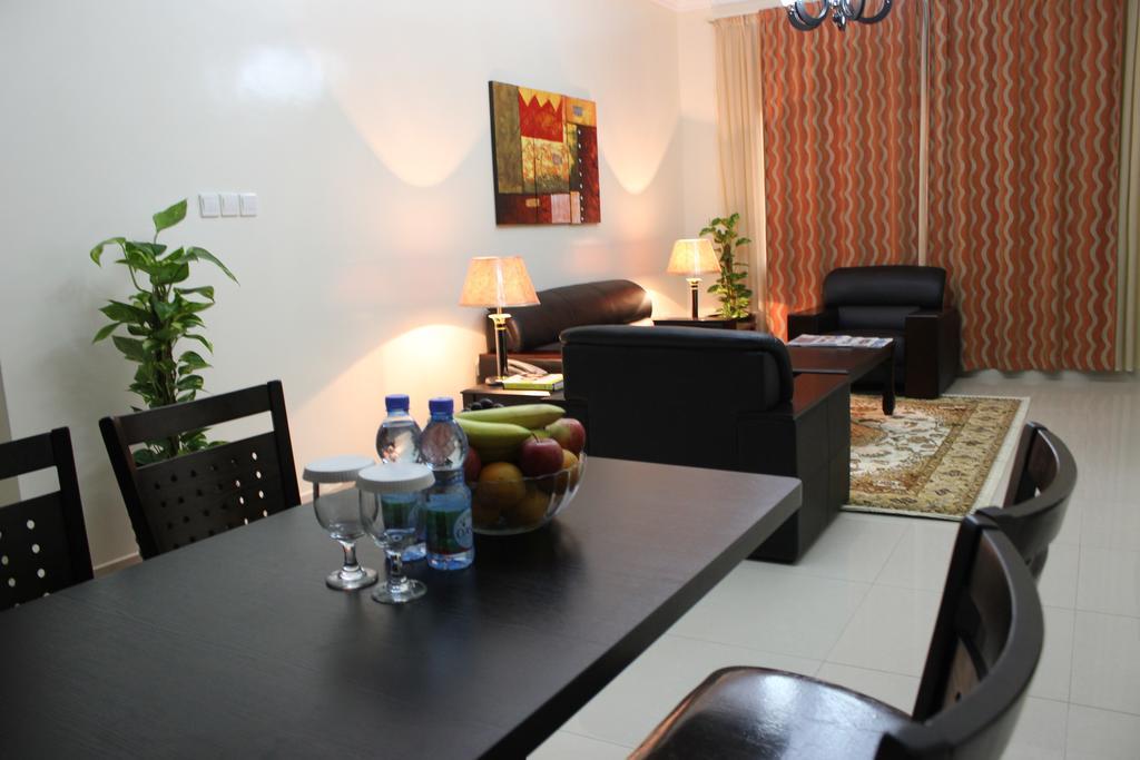 Reem Hotel Apartments Al Khuwayrīyah Buitenkant foto